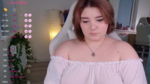 YumemiyaYumi online show from October 17, 7:50 pm