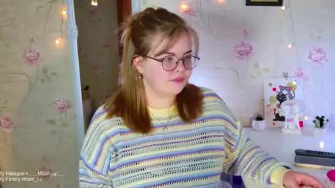 Polly online show from December 14, 12:00 pm