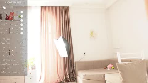 yuna_leen online show from December 1, 6:17 am