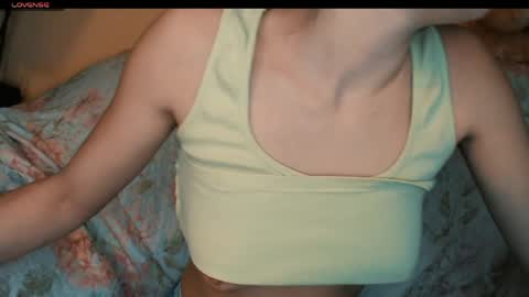 yzza_suave online show from March 23, 9:54 pm