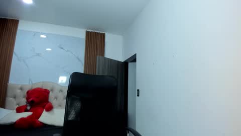 zahra_rose online show from February 19, 10:52 pm