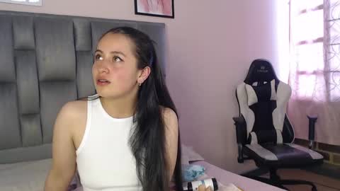 Zaida online show from May 29, 8:18 pm