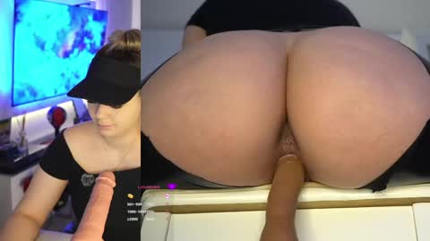 zana online show from May 24, 10:36 am