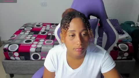 Zandra online show from April 14, 5:40 am