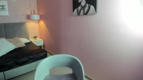 Zara Sweet  online show from January 13, 11:58 am