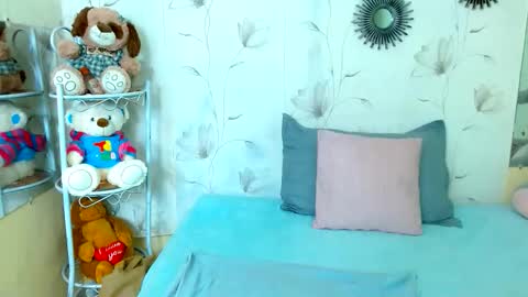 Zara online show from November 11, 12:35 pm