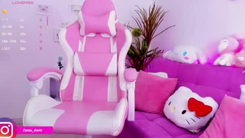 Zara online show from February 9, 12:02 am