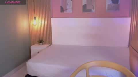 ZaraFoxx7 online show from November 16, 7:36 pm