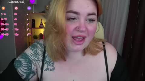 Lola online show from February 26, 9:39 pm