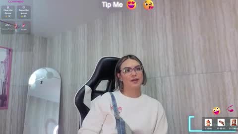 Isabella online show from March 28, 12:48 pm