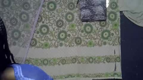 zarinamarlin online show from April 14, 7:30 am