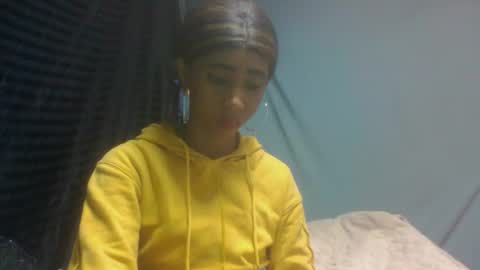 zeolineess online show from October 28, 4:51 am