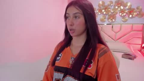 Sharit Robins online show from November 3, 11:53 pm