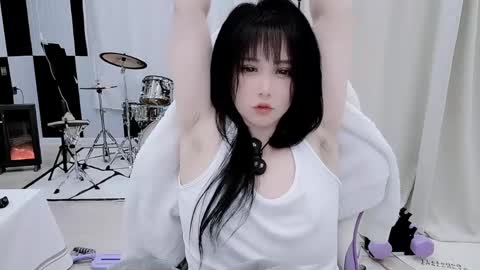 zhen online show from April 15, 9:26 pm