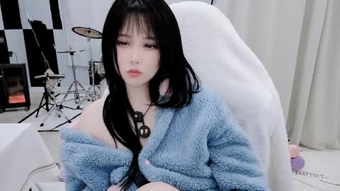 zhen online show from April 8, 6:54 pm