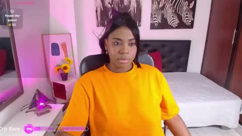 zhia  zeus online show from November 12, 8:07 pm