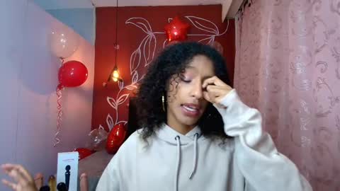 Zia Green online show from February 18, 12:06 pm