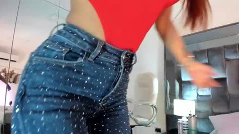 Nia  online show from September 24, 11:53 am