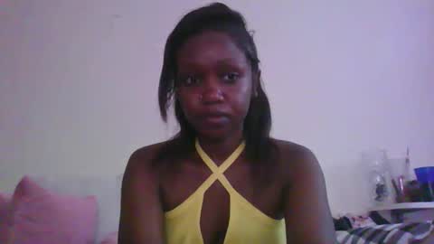 zoe574941 online show from April 1, 9:54 am