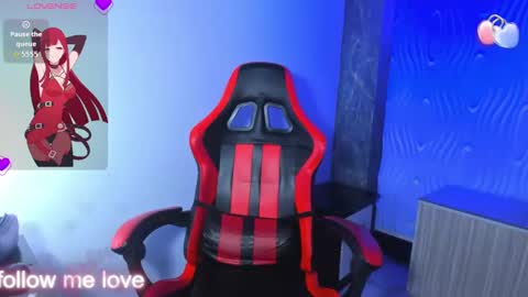 Z O E online show from November 10, 11:00 pm