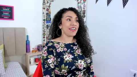 Zoe Gruber online show from January 22, 12:27 am