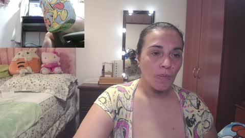 zoe hotxxx online show from April 4, 2:49 pm