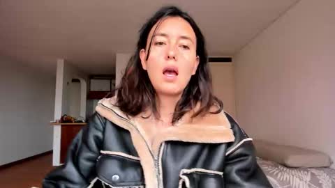 ZOE online show from September 14, 9:34 pm