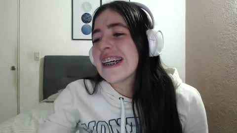 Zoe online show from January 9, 3:58 am