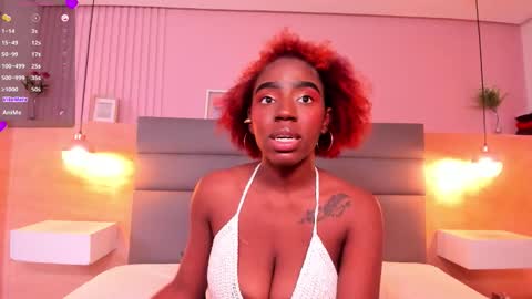 Zoe Novakk  online show from October 9, 5:50 pm