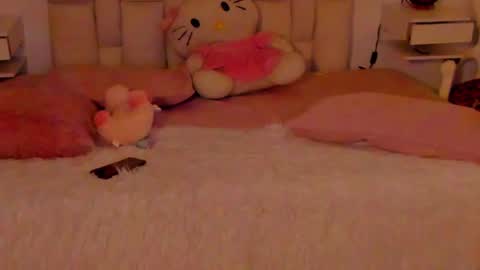 Zoe online show from November 3, 4:44 pm