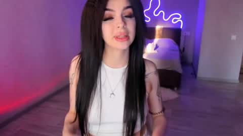 zoedrift online show from October 4, 1:28 pm