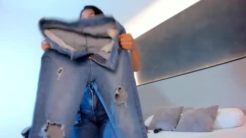 zoee_zi online show from October 28, 7:19 pm