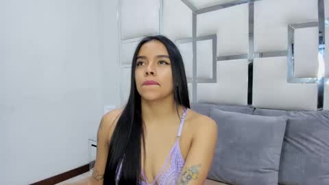 ZoeSwam online show from February 17, 11:02 am