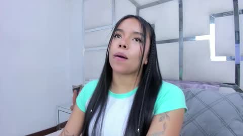 ZoeSwam online show from April 12, 2:20 pm