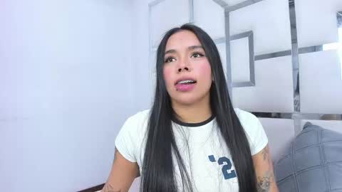 ZoeSwam online show from March 13, 3:13 pm