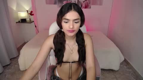 zoey online show from October 5, 10:48 pm