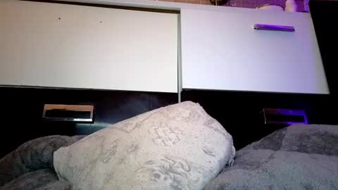 zzarraaa online show from November 10, 8:26 pm