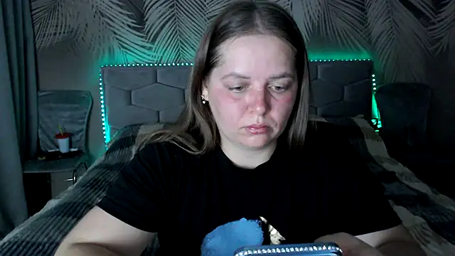 uliastar online show from September 24, 6:34 am