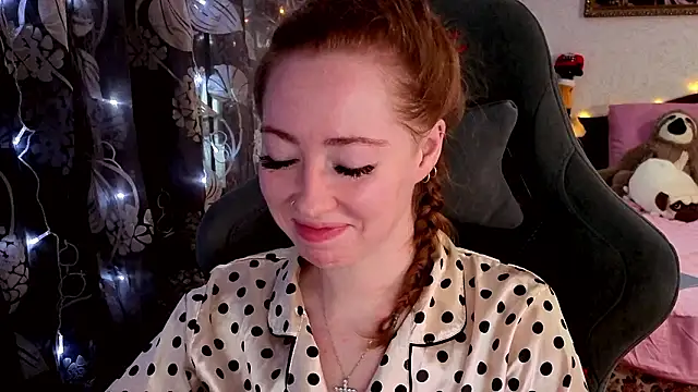 TinaBrook online show from February 17, 4:34 am