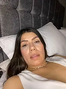 martina contreras online show from March 6, 5:02 am