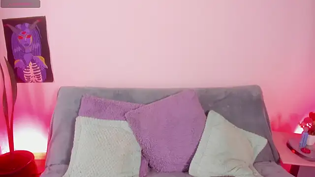 Cata green online show from April 15, 7:03 pm