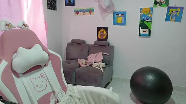 MommyMiaWs online show from March 13, 8:21 pm