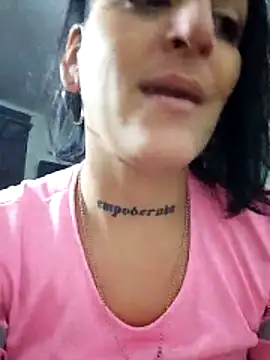 estefyzapata online show from June 9, 4:01 am