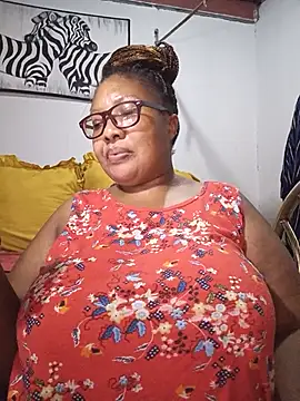 YELLOW BONE online show from June 1, 8:32 pm