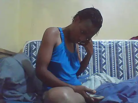 Smillie prety online show from March 10, 4:49 am