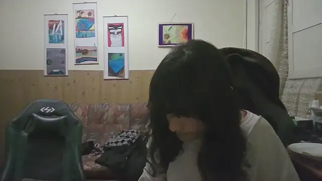 calliemaggotbone online show from November 28, 6:38 am