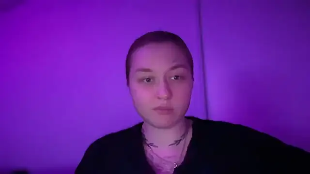 Isabel-Bailey online show from February 18, 10:20 pm