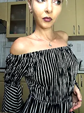 Kristina03 online show from October 28, 10:03 pm