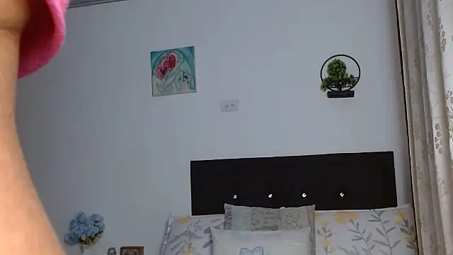 bhritany brow online show from September 24, 7:46 pm