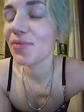 Linda Gregory online show from May 18, 10:38 pm